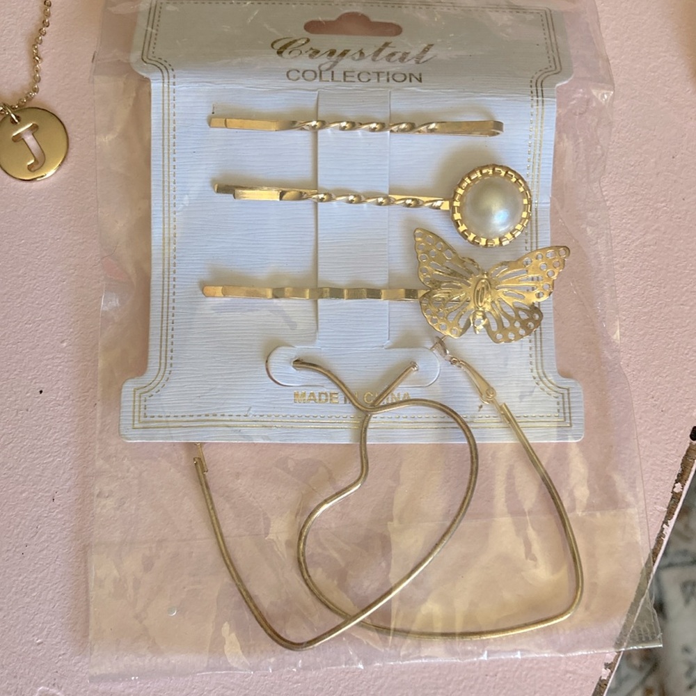 Princess Bundle Fashion Jewelry Gold, Pearls & Diamonds 💎 You get them all NWT - Picture 2 of 10